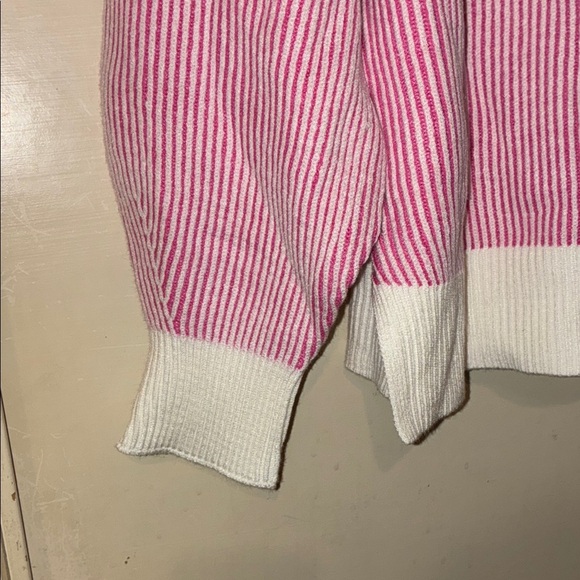 Chic Pink and White Striped Crew Neck Sweater - Picture 6 of 9